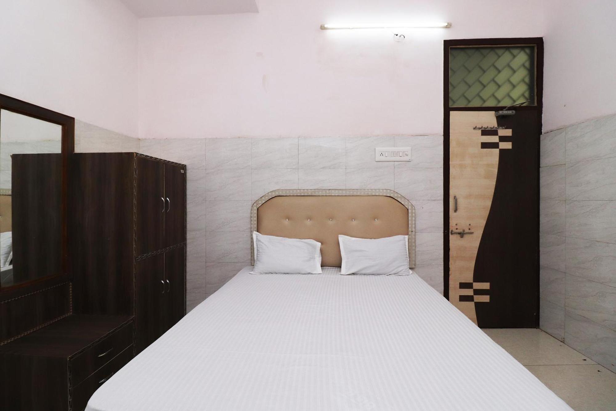 Hotel Kshama Jabalpur Eksteriør bilde